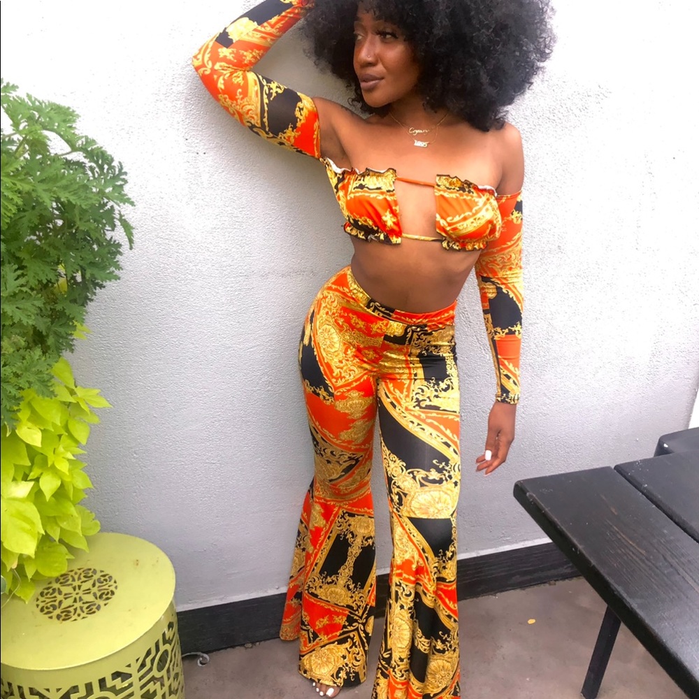 TWO PIECE SET DIVASBOUTIQUE